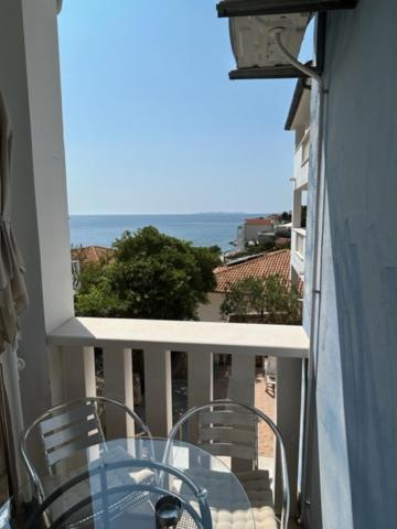 Blue Oasis Aparthotel Primosten Exterior photo