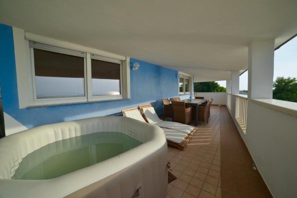 Blue Oasis Aparthotel Primosten Exterior photo